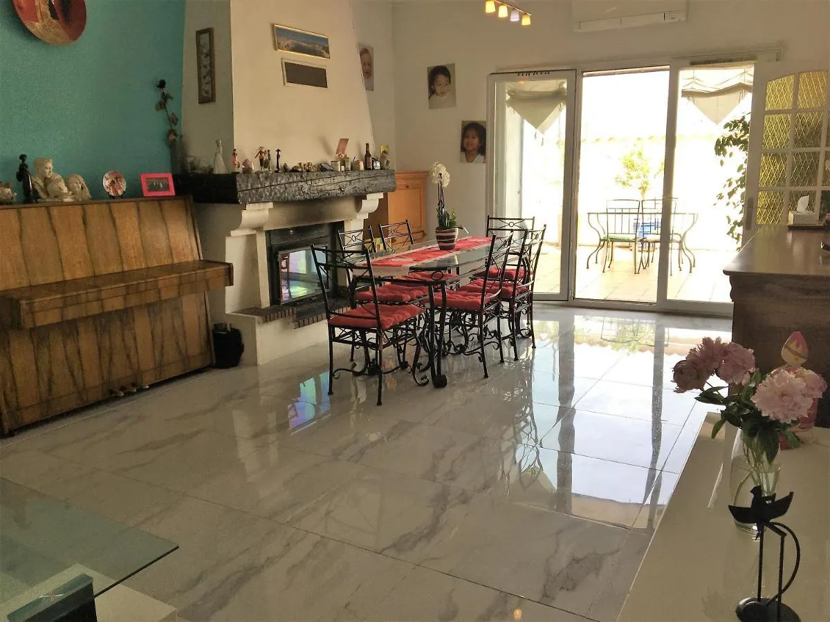 Vakantiehuis Maison 3 Chambres Gde Terrasse Proche Vieux Port Et Sncf Marseilles Frankrijk